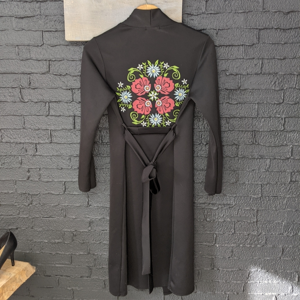 BOOHOO kimono duster long sweater jacket floral back detail tie waist black